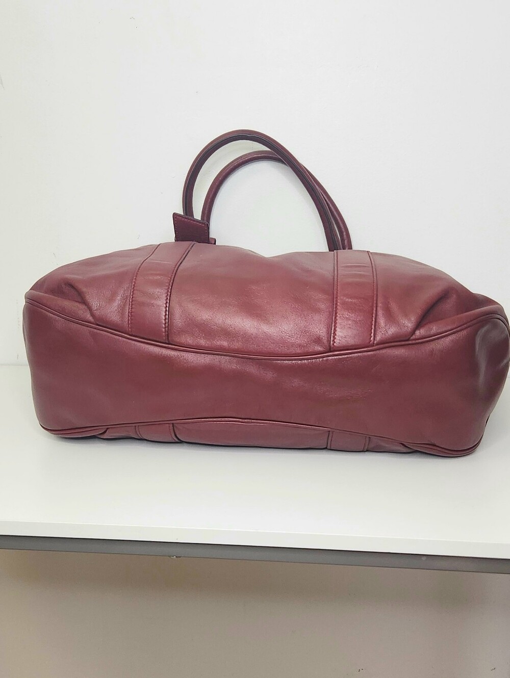 Salvatore Ferragamo Tote Bag - Picture 2 of 11